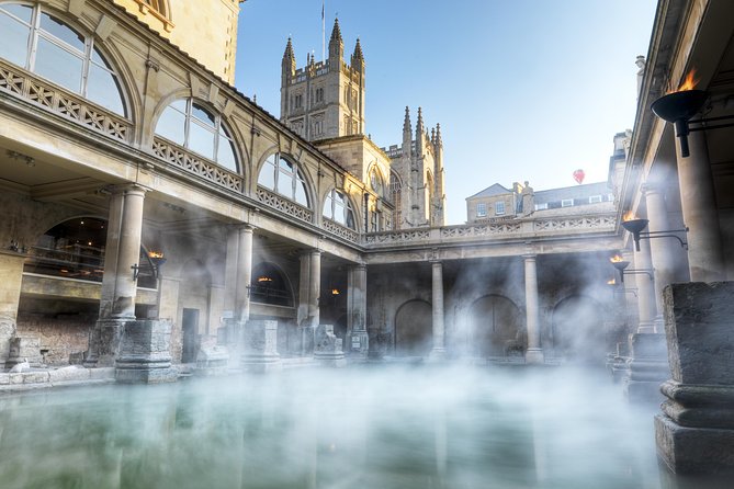 Stonehenge and Bath Tour from London - From Victoria Coach Station to Salisbury Plain: how the day starts
