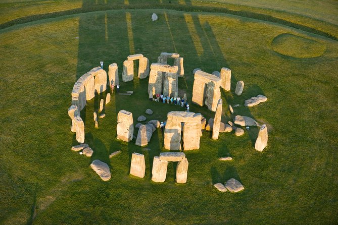 Stonehenge Inner Circle Access Day Trip from London Including Windsor - The coach ride from London: WiFi, headsets, and realistic expectations