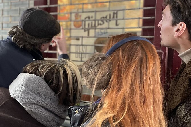 The Great British Rock and Roll Walking Tour - Mayfair’s rock-and-roll roots in 20 minutes