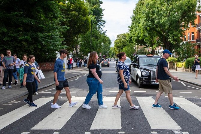 The Premier Classic London: Private 4-Hour Tour in a Black Cab - Borough Market and Shakespeare’s Globe: the closer you’ll remember