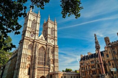 Westminster Abbey Entrance Ticket Including Audio Guide - Entering the Abbey: mobile voucher, security, and audio pickup