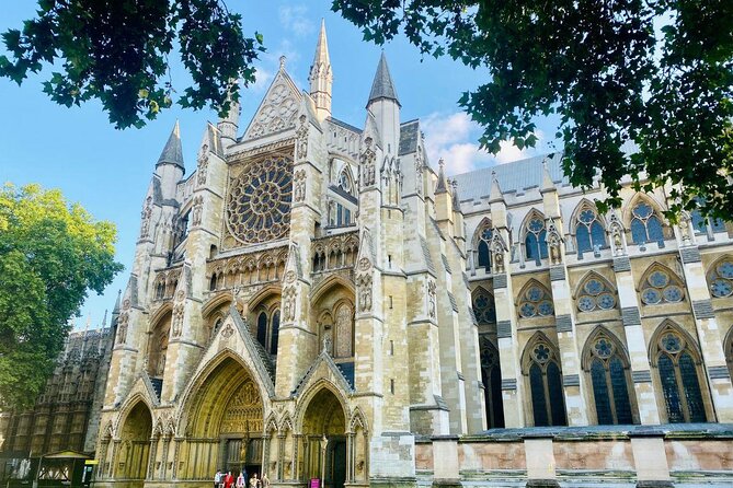 Westminster Guided Walking Tour with Abbey Entry - A 5-hour Westminster power walk from The Ritz London
