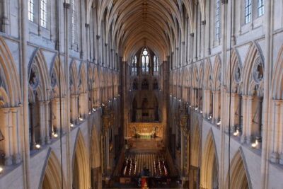 Westminster Guided Walking Tour with Abbey Entry - Buckingham Palace and Royal Mall: watching ceremonies, not just buildings