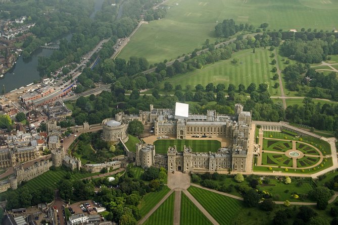 Windsor Castle, Stonehenge and Oxford Day Guided Tour from London - When schedules change: Windsor closures, chapel hours, and order swaps