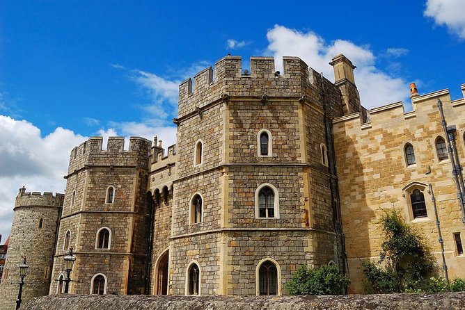 Windsor, Stonehenge and Bath Trip from London - Stonehenge: World Heritage Wonder With a Built-In Audio Option